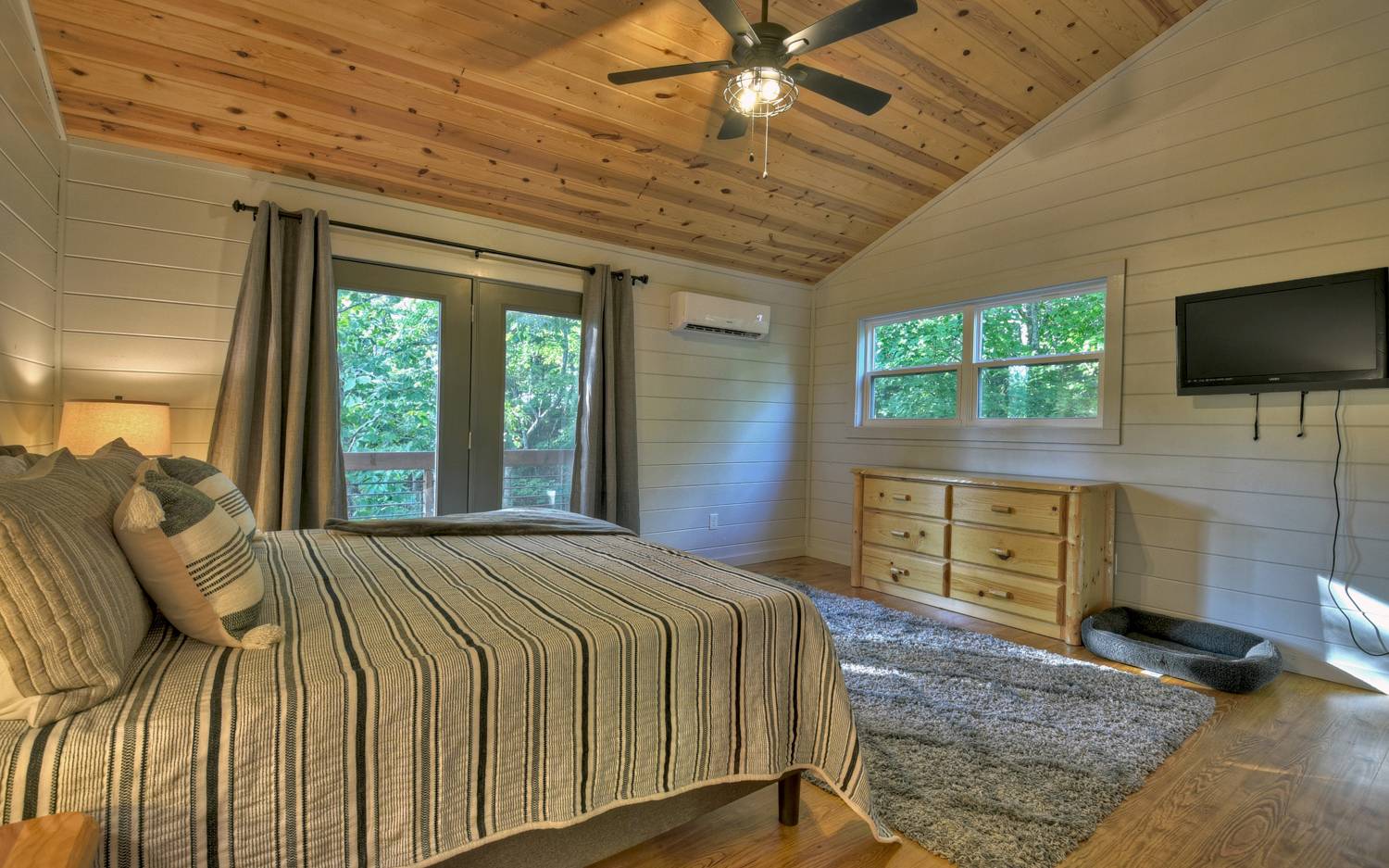 227 Deer Hunter Trail