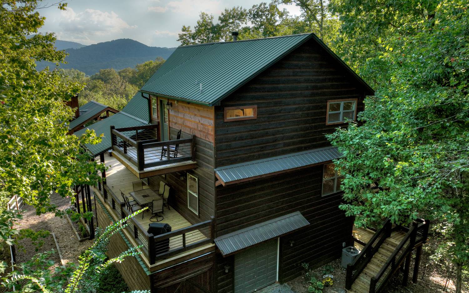 227 Deer Hunter Trail