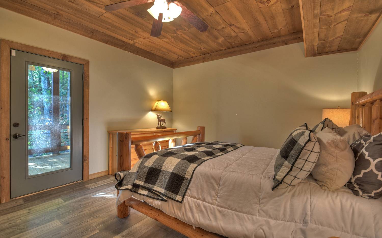 227 Deer Hunter Trail