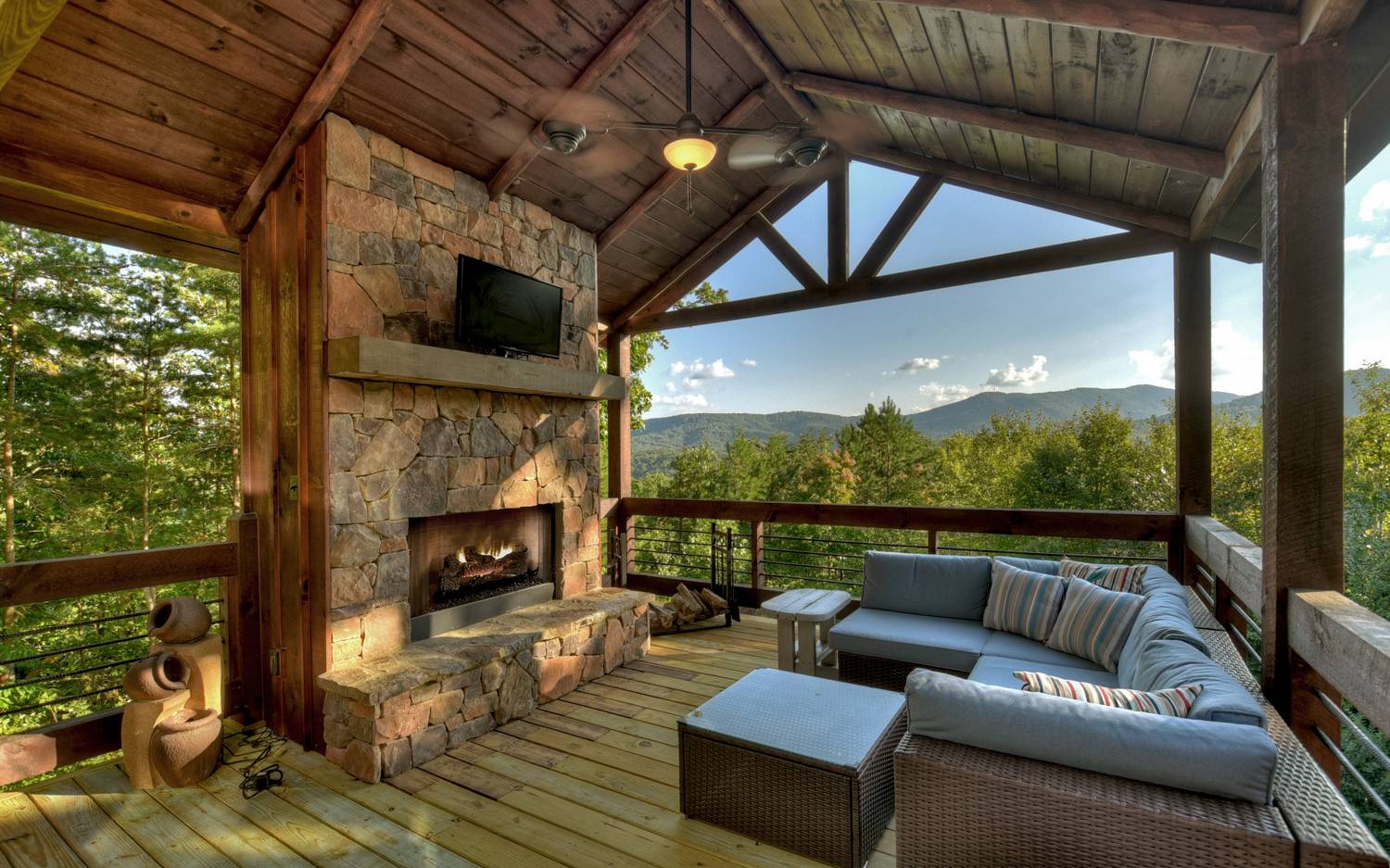 227 Deer Hunter Trail