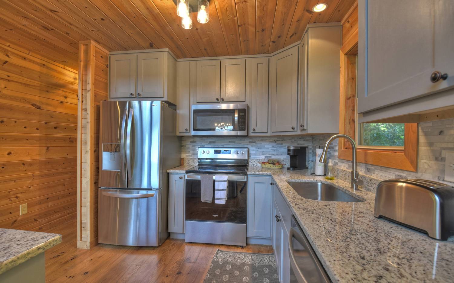 227 Deer Hunter Trail