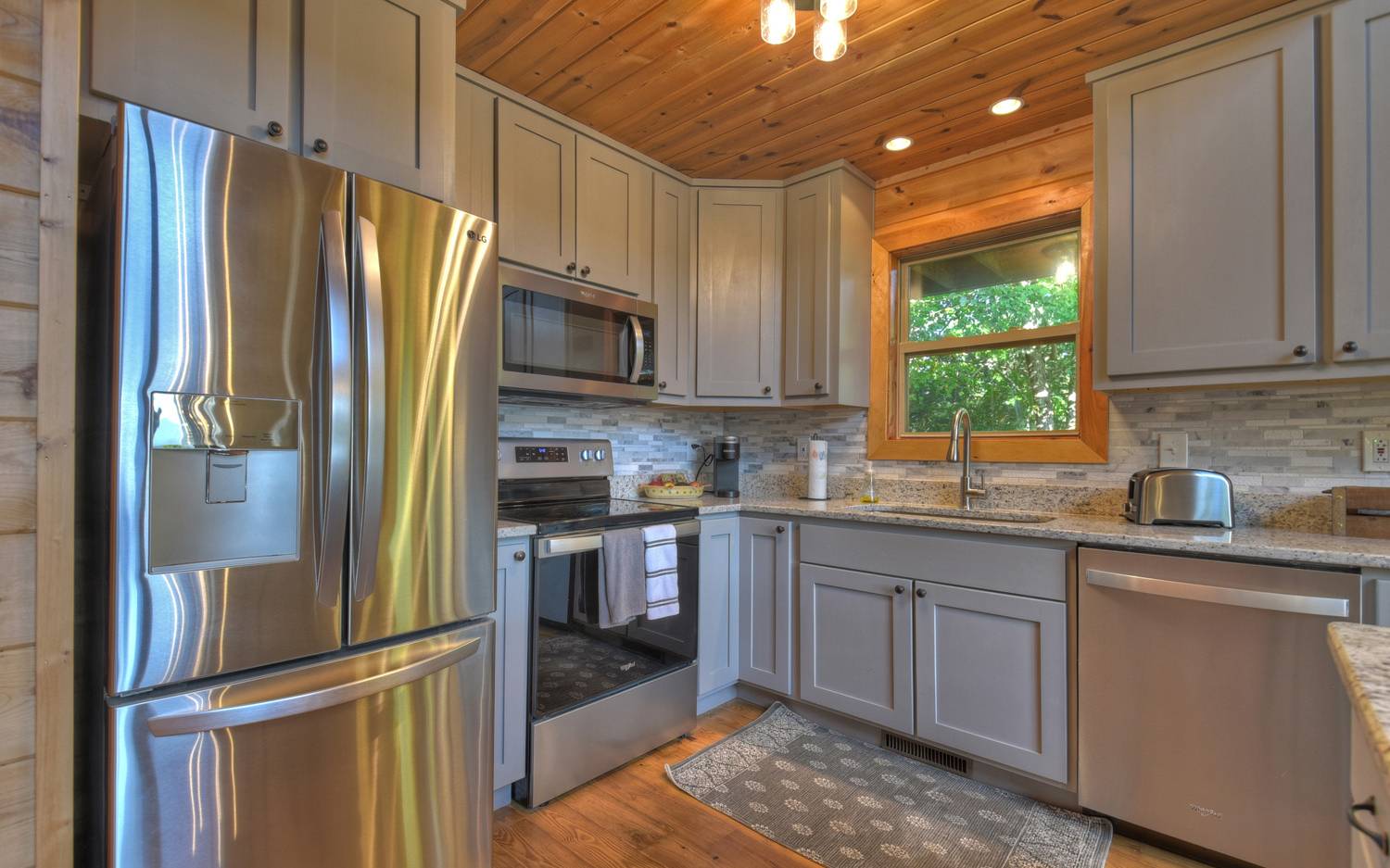 227 Deer Hunter Trail