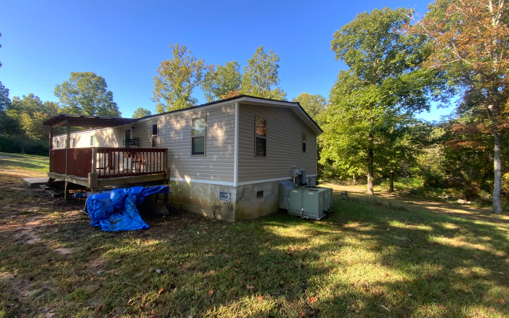 126 Triple R Garage Drive