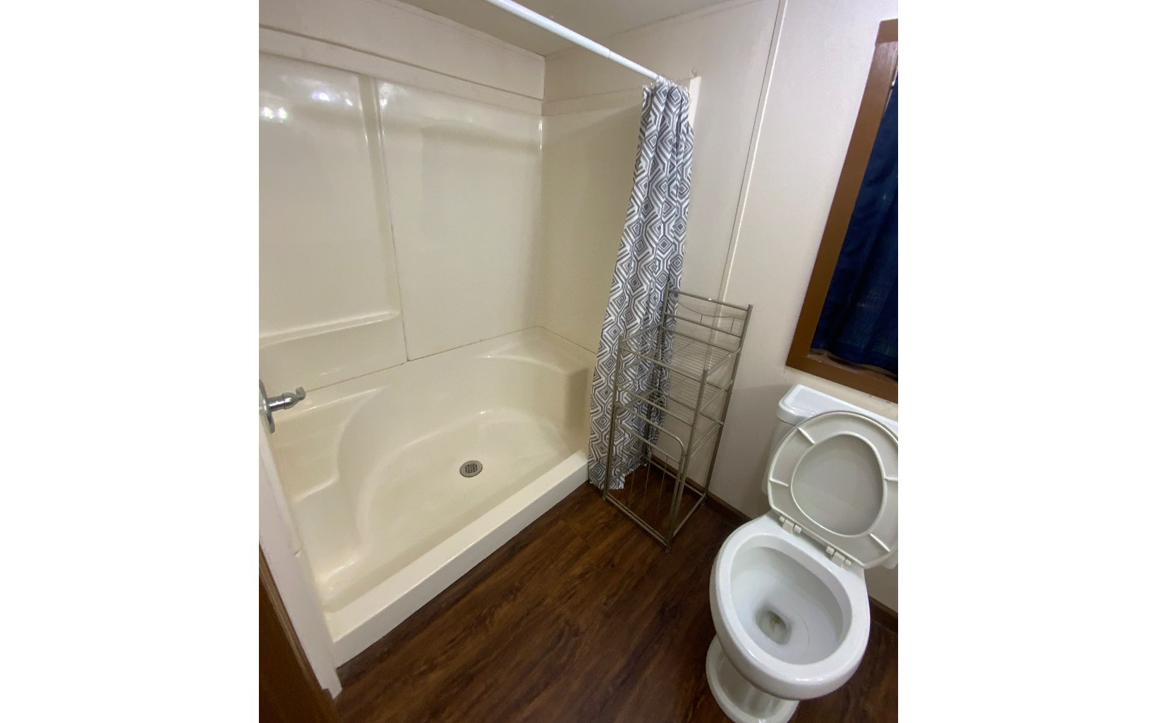 126 Triple R Garage Drive