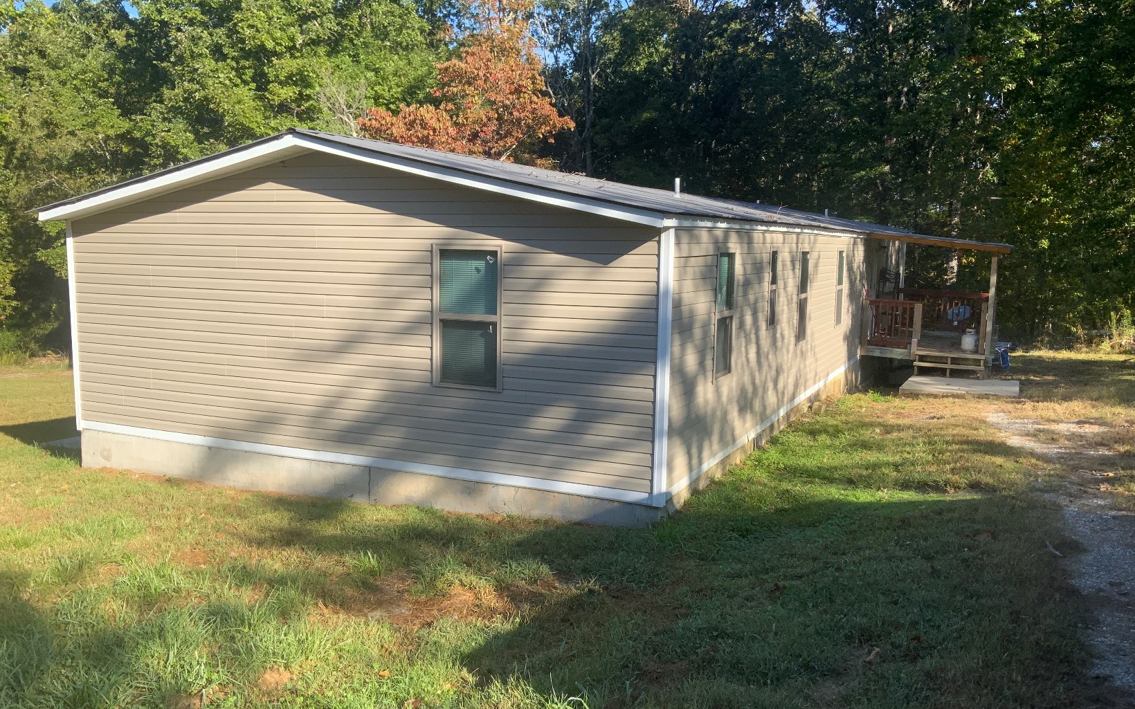 126 Triple R Garage Drive