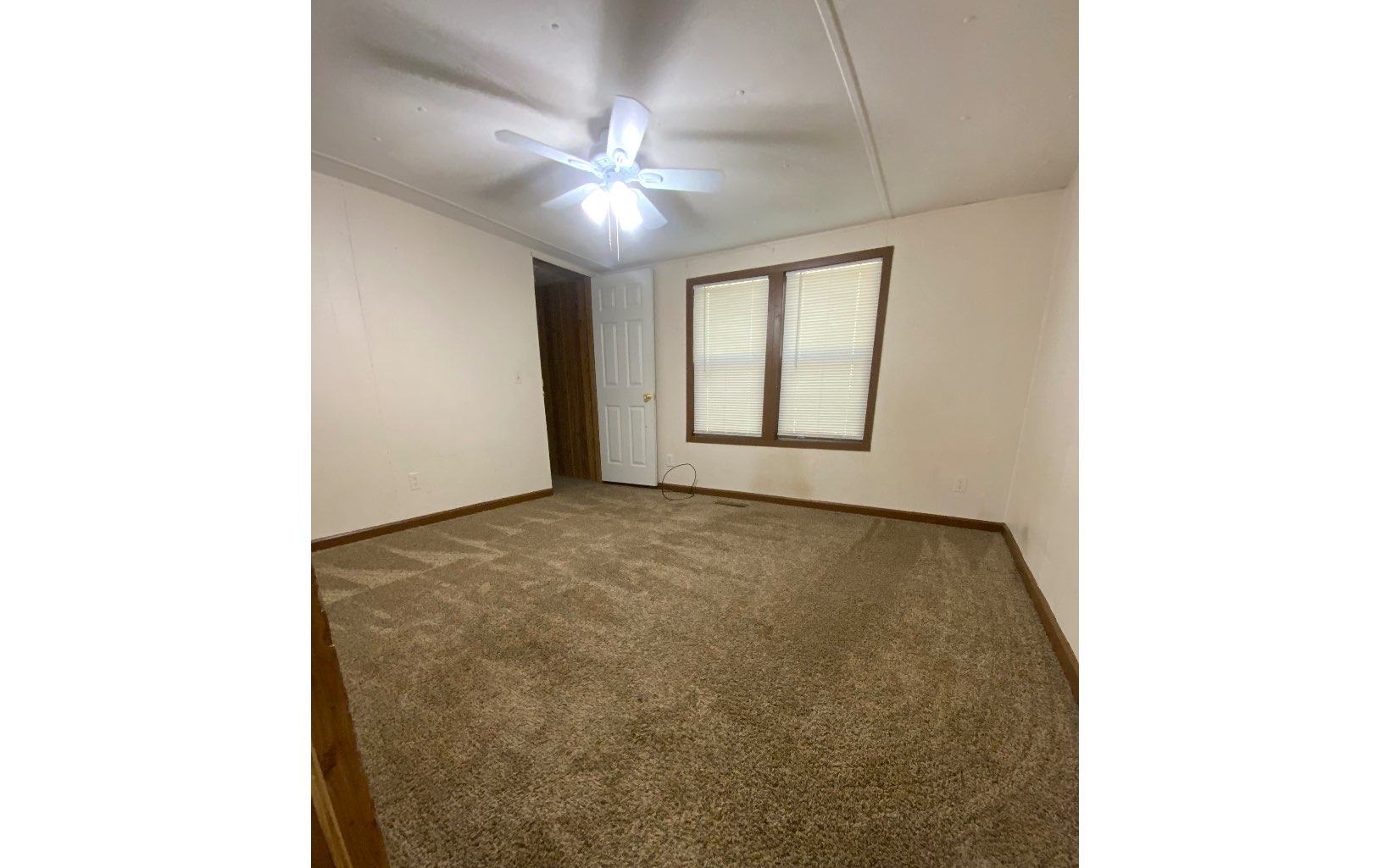 126 Triple R Garage Drive