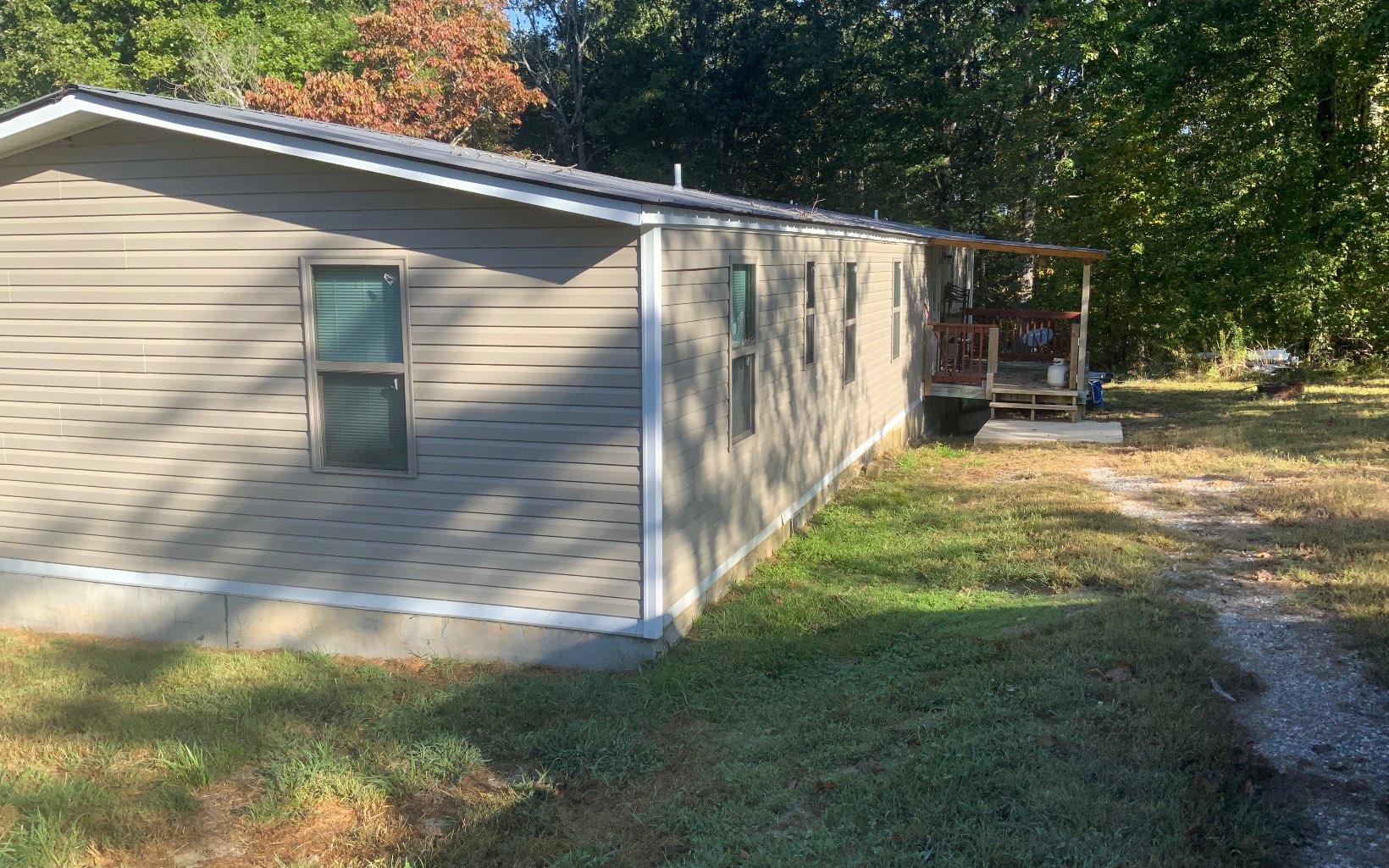 126 Triple R Garage Drive