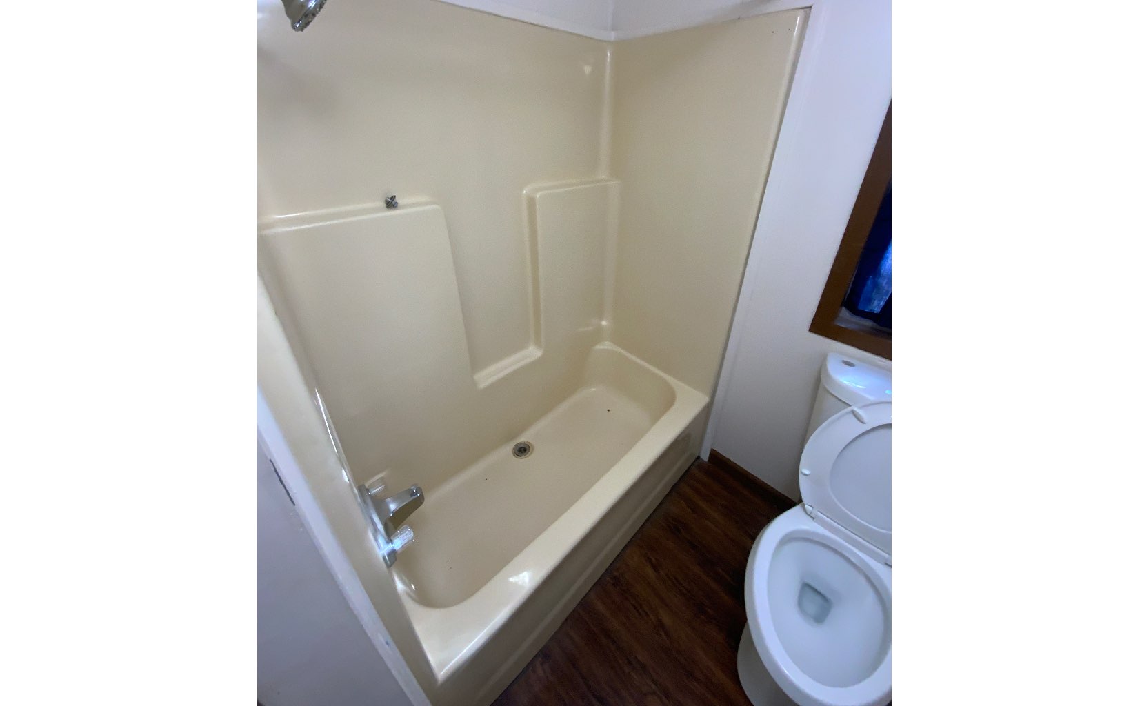 126 Triple R Garage Drive