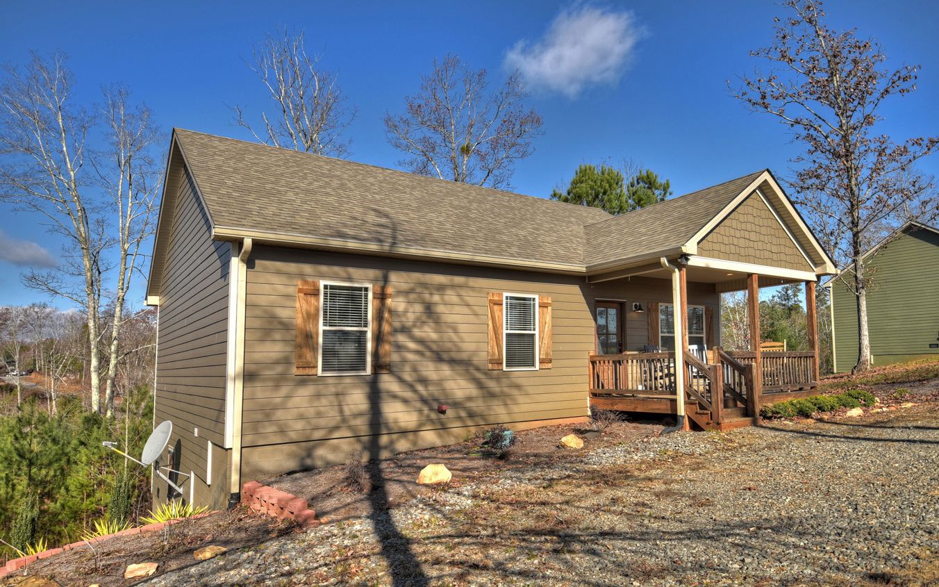 982 Crossroads Church Road