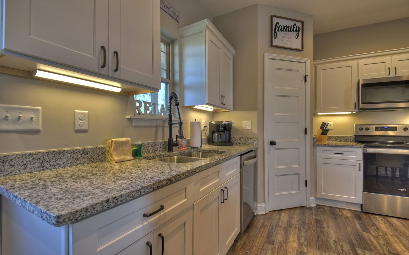 982 Crossroads Church Road