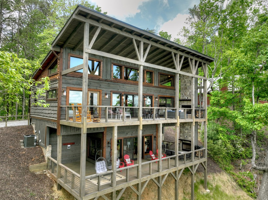 1235 Cherry Lake Drive