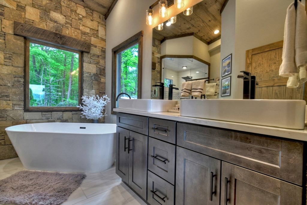 1235 Cherry Lake Drive