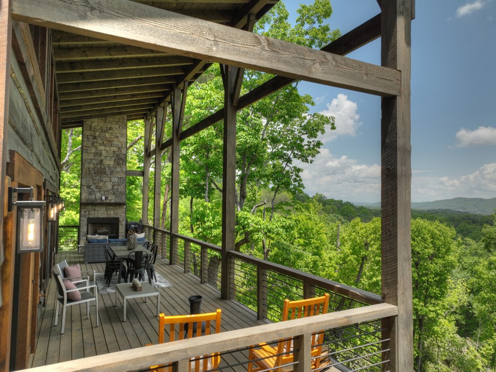 1235 Cherry Lake Drive