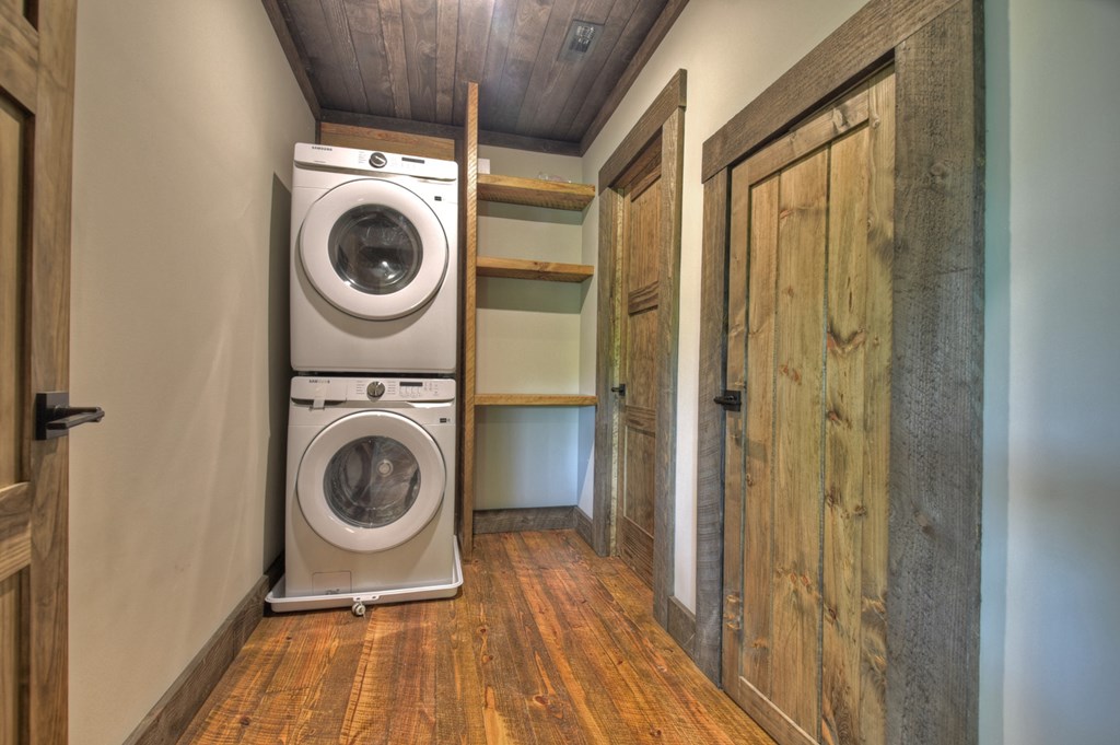 1235 Cherry Lake Drive