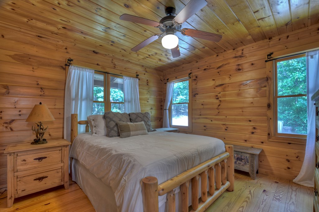 92 Hidden Pines Trail