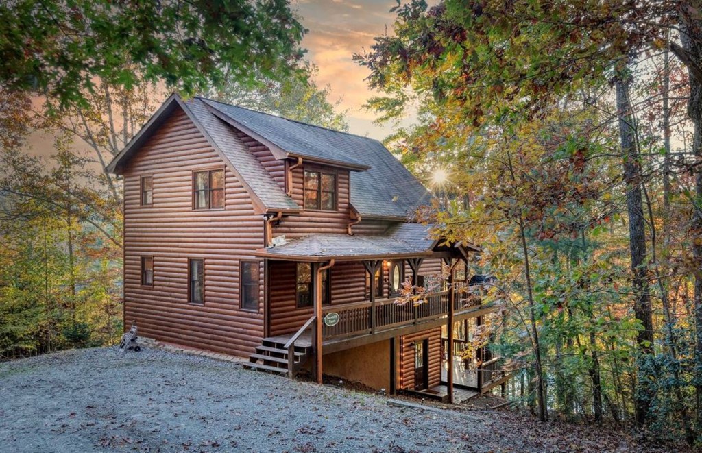 92 Hidden Pines Trail