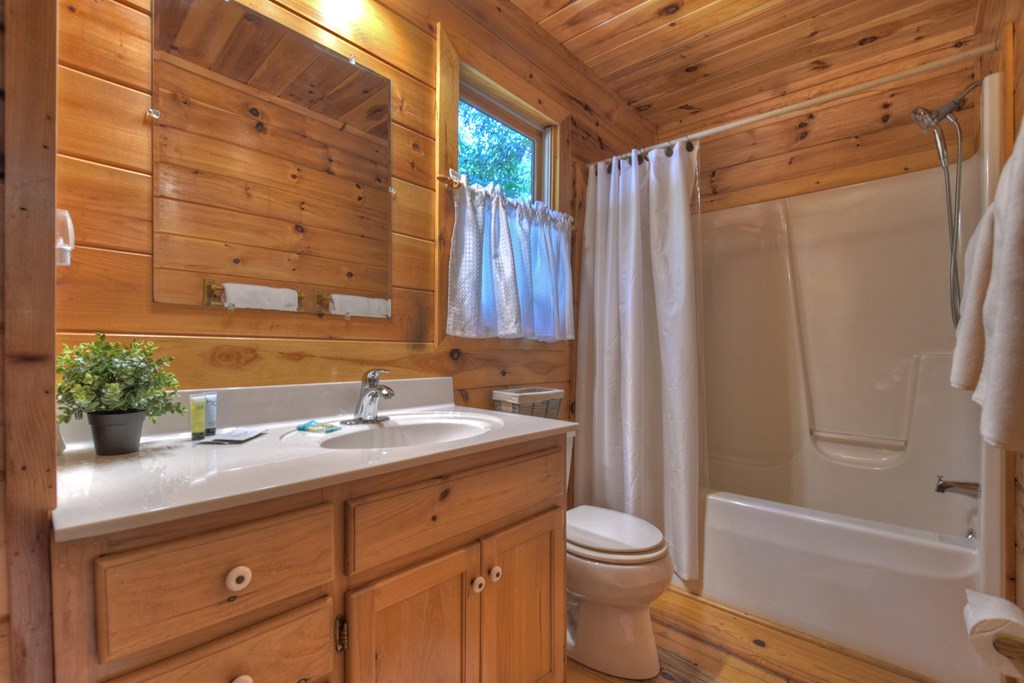 92 Hidden Pines Trail