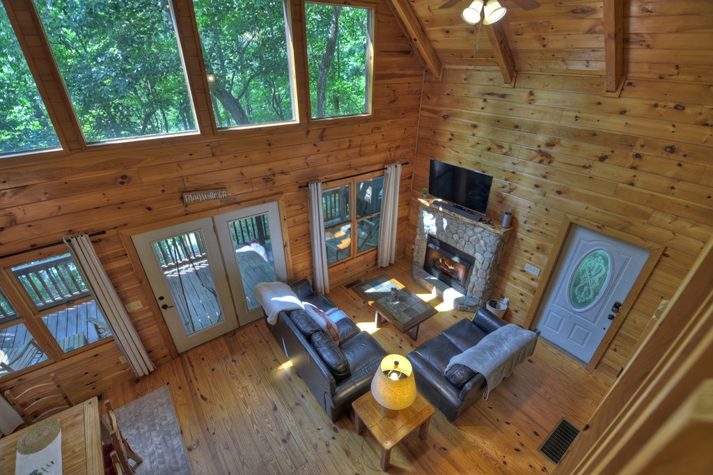 92 Hidden Pines Trail