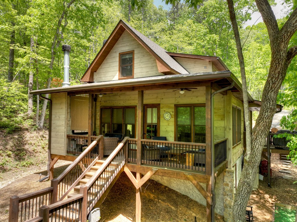 127 Jason Martin Circle