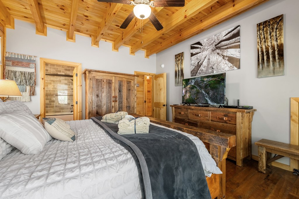 127 Jason Martin Circle