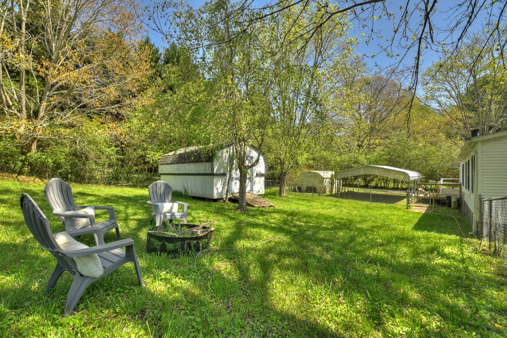 3777 N Meadow Circle