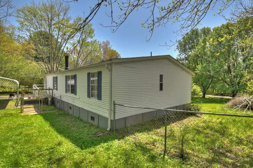 3777 N Meadow Circle