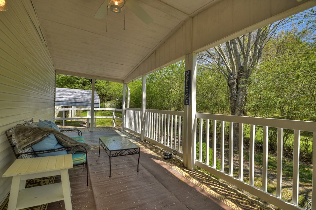 3777 N Meadow Circle