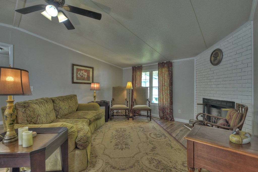 3777 N Meadow Circle