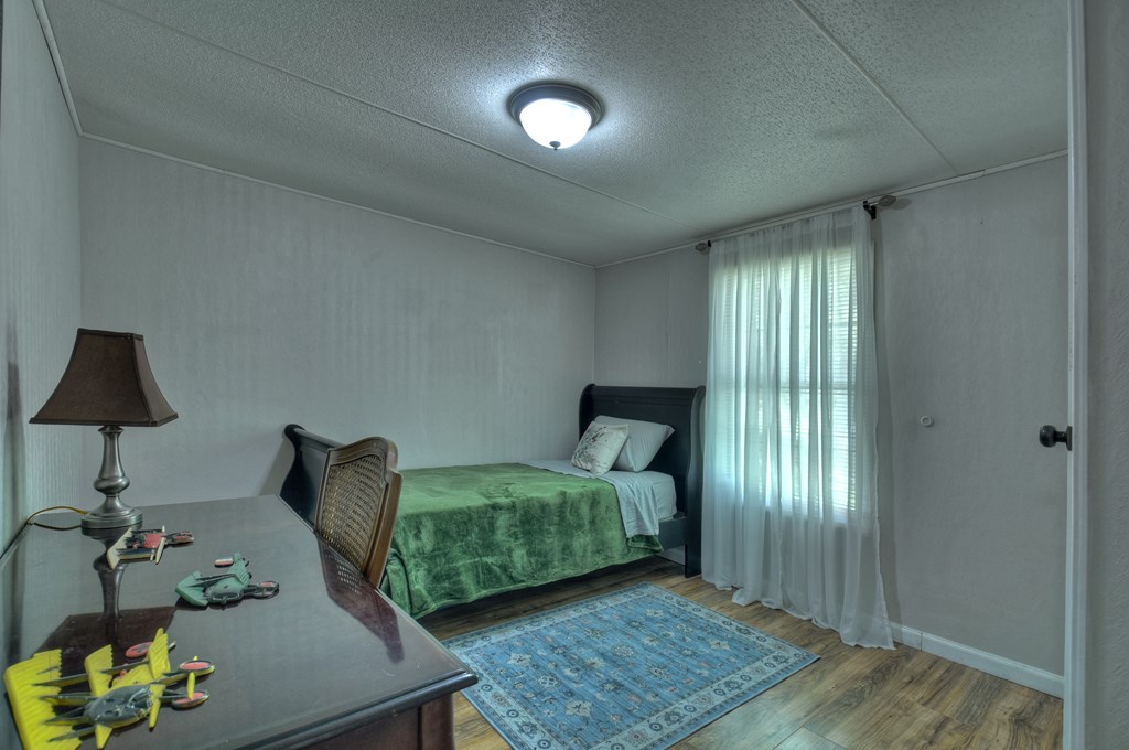 3777 N Meadow Circle