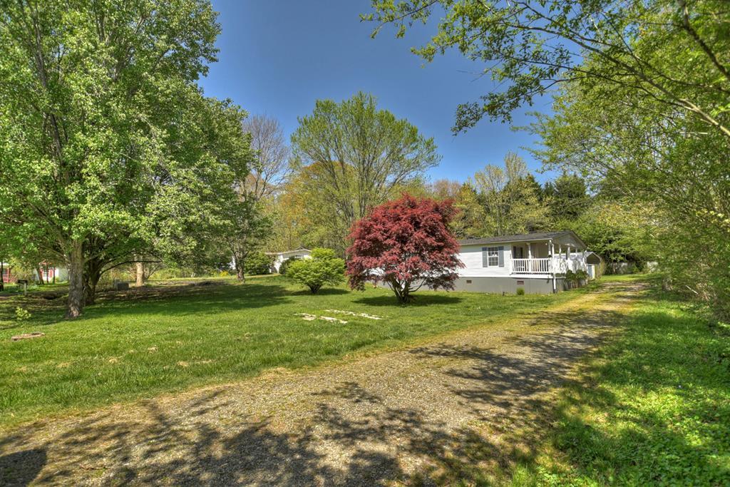 3777 N Meadow Circle