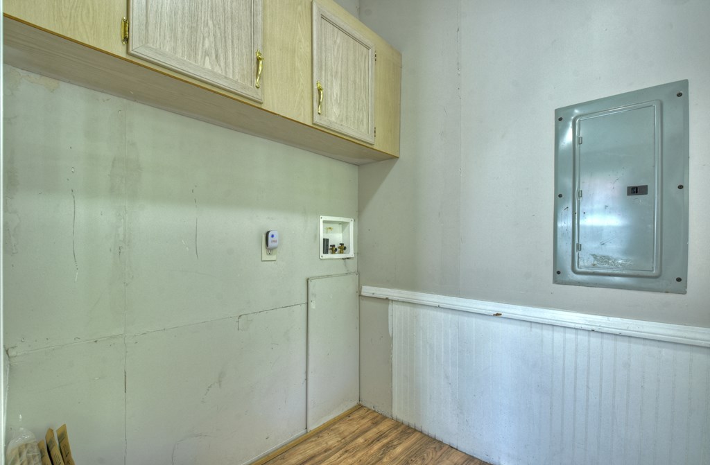 3777 N Meadow Circle