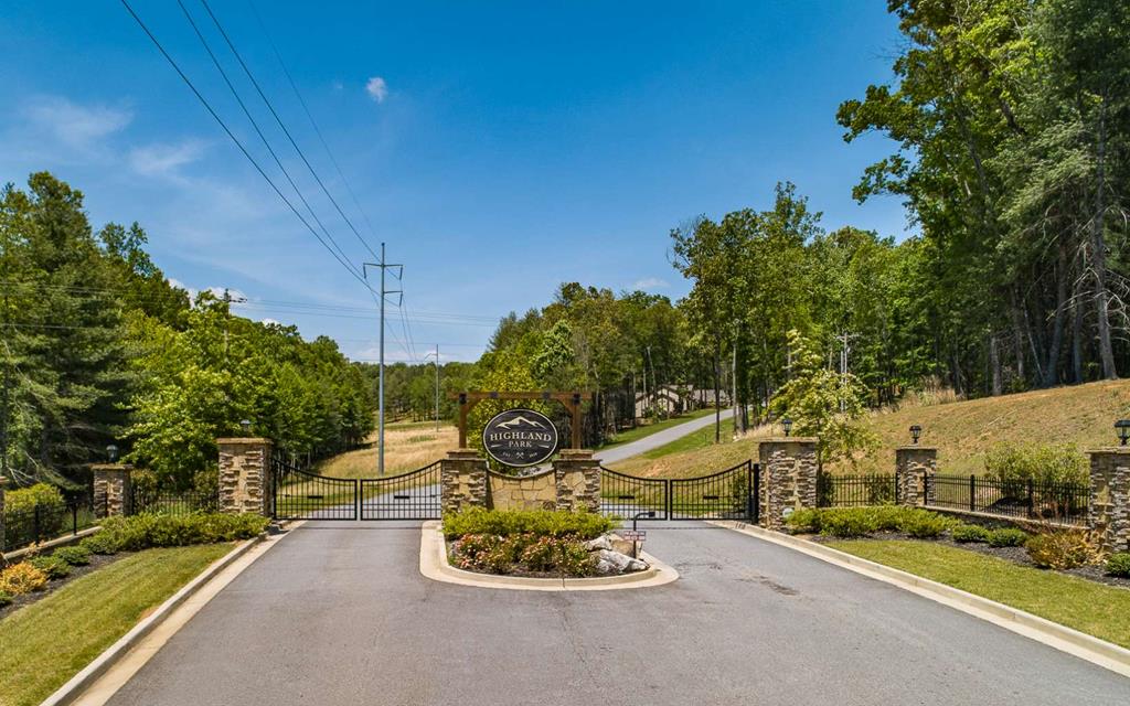 LT 83 Highpoint Trail