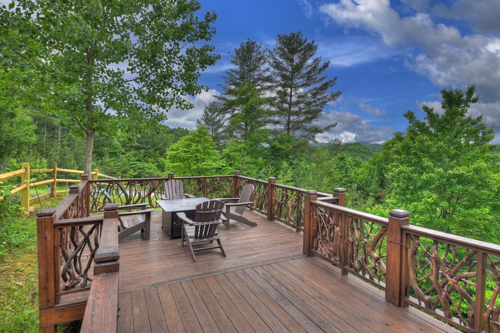 119 Brooks Ridge Road