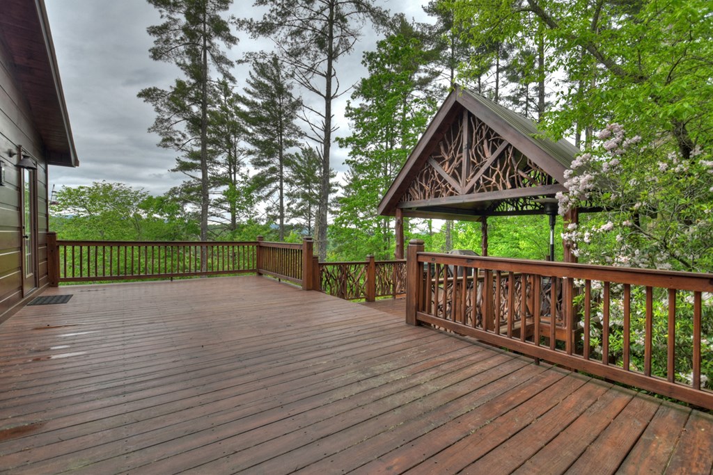 119 Brooks Ridge Road