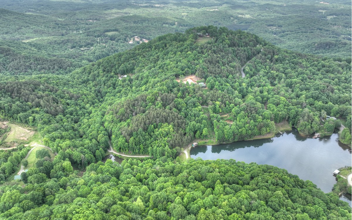 7.8 acs Ducks Nest Road