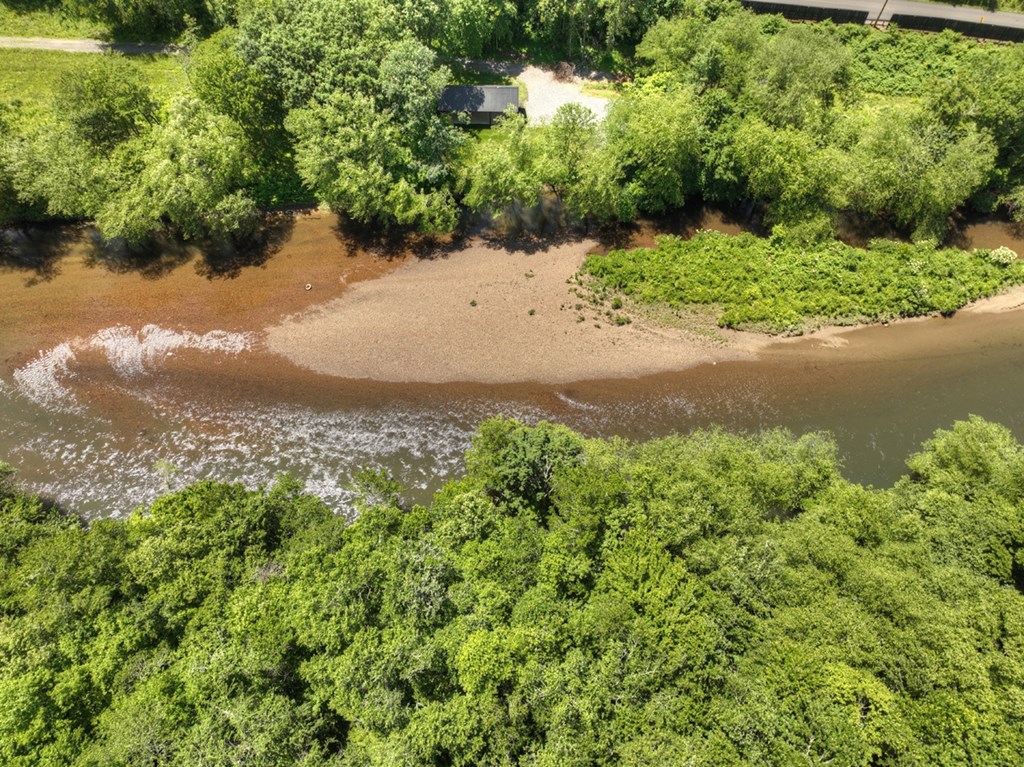 1806 Grassy Creek Road