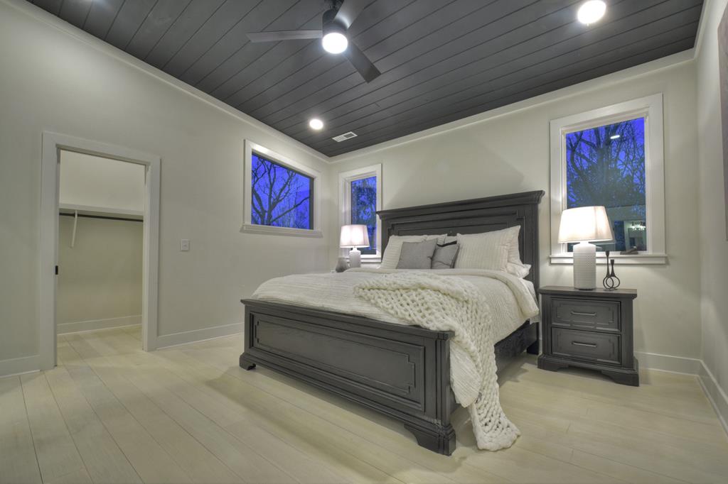 1806 Grassy Creek Road