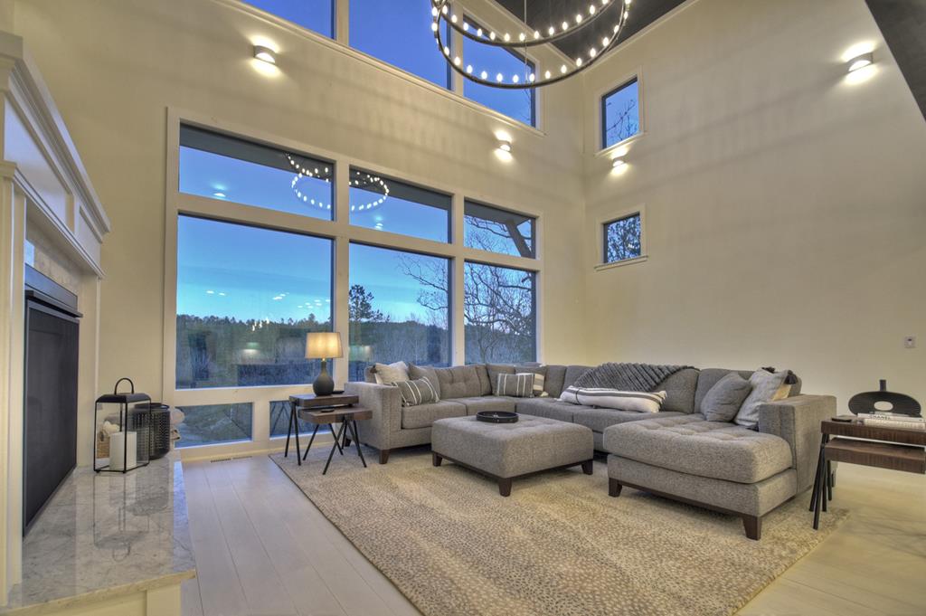 1806 Grassy Creek Road