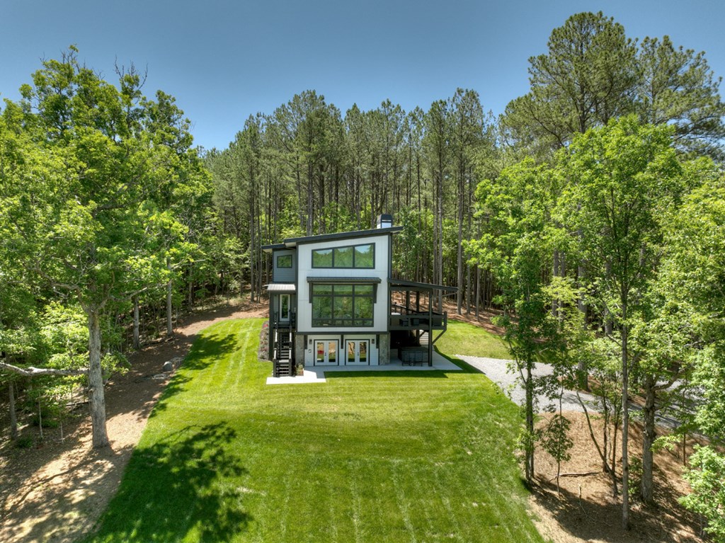 1806 Grassy Creek Road