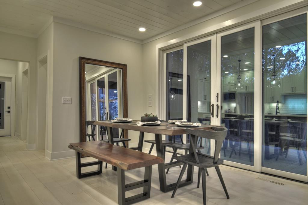 1806 Grassy Creek Road