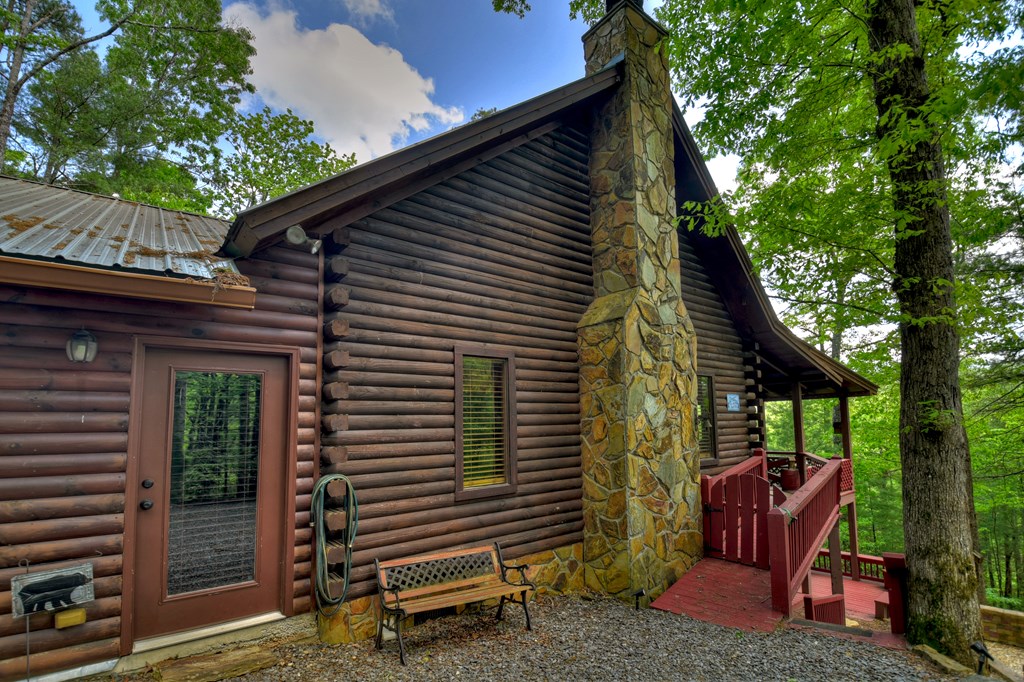 278 Mountain View Circle