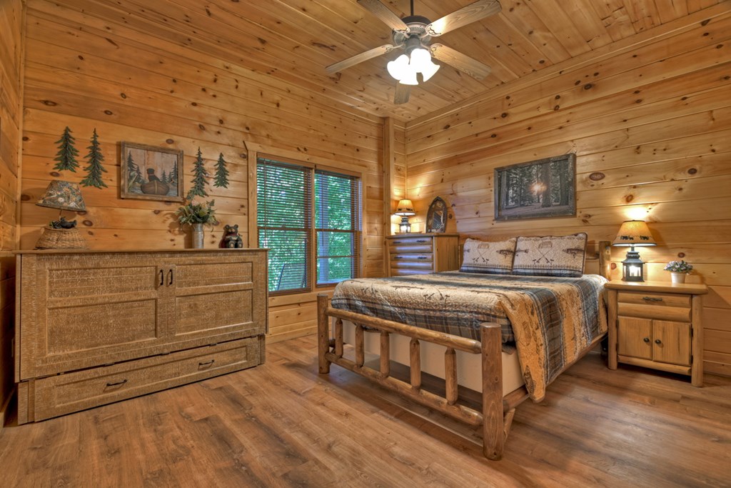 573 Weaver Creek Way