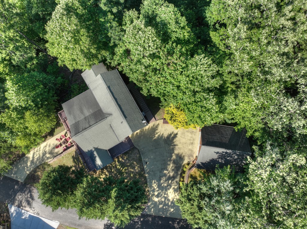 573 Weaver Creek Way