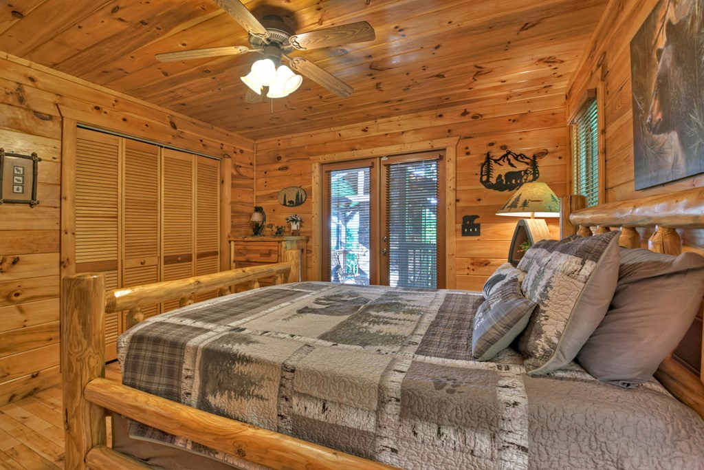 573 Weaver Creek Way