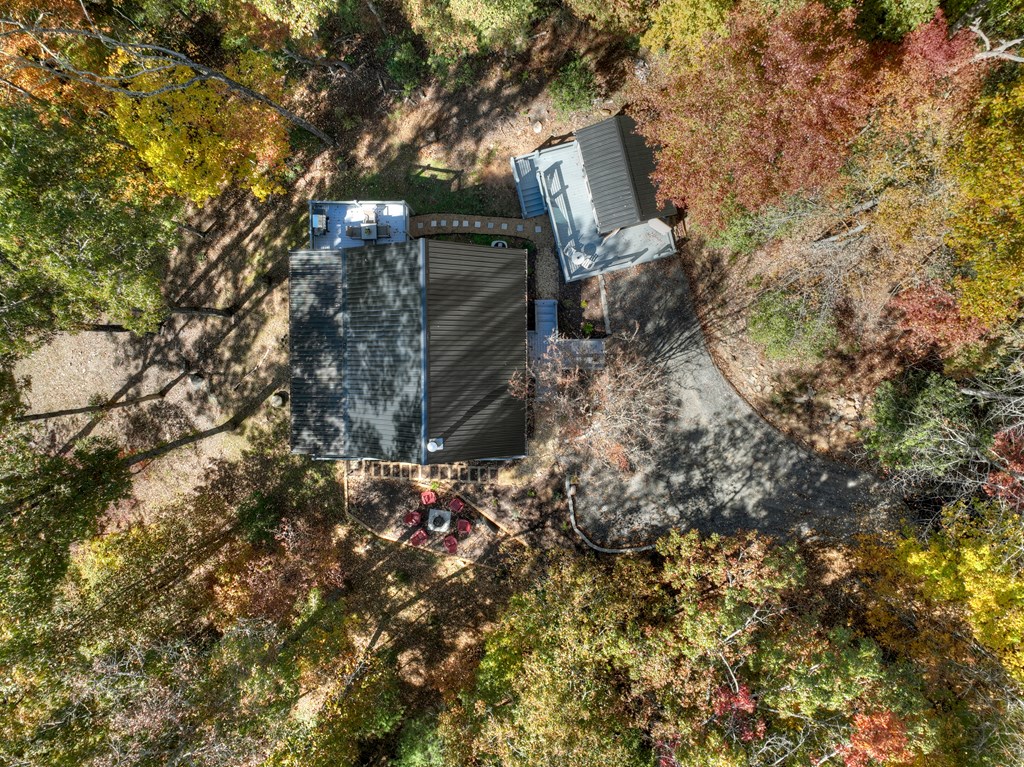 211 Little Creek Trail