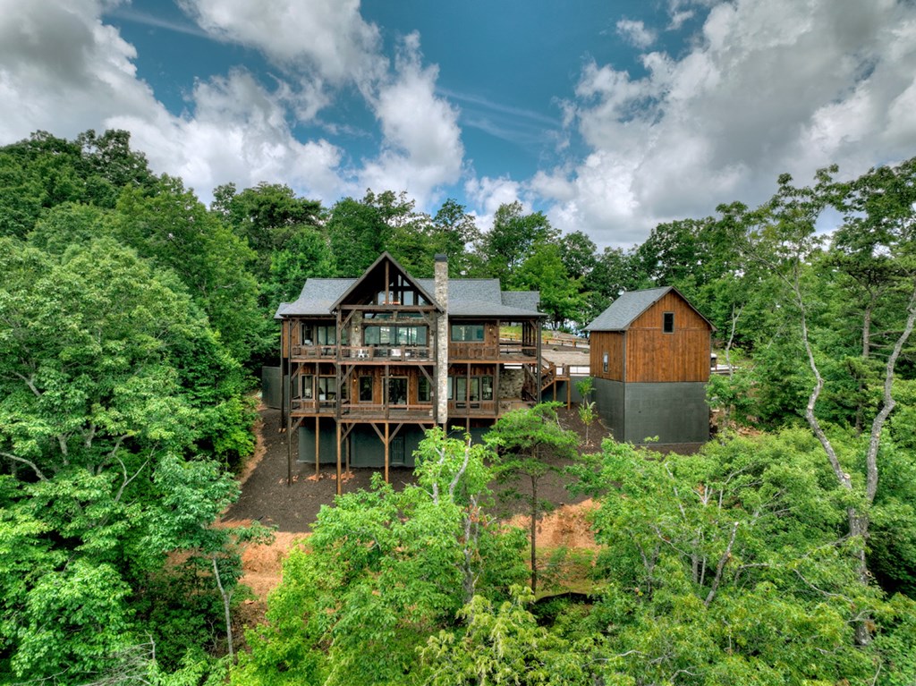 250 Deer Crest Overlook