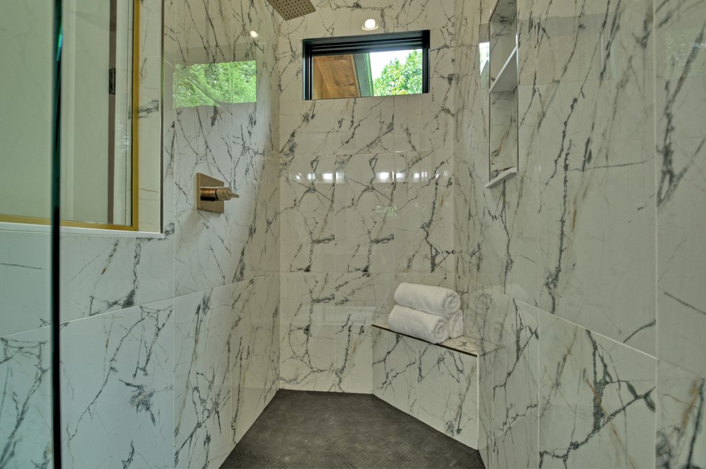 250 Deer Crest Overlook