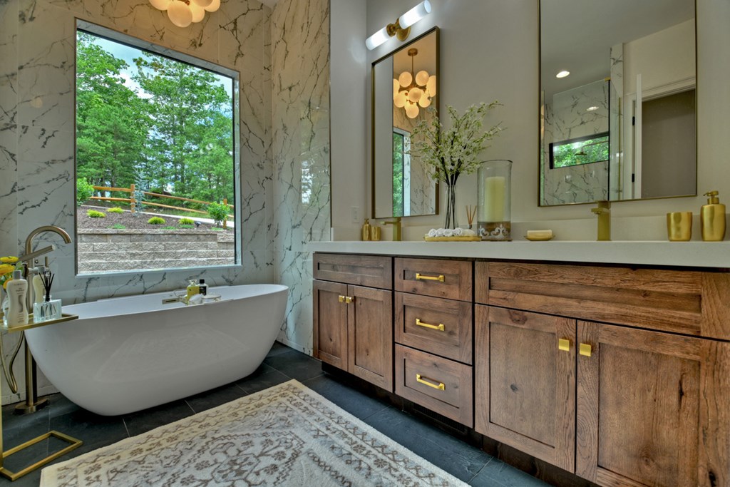 250 Deer Crest Overlook