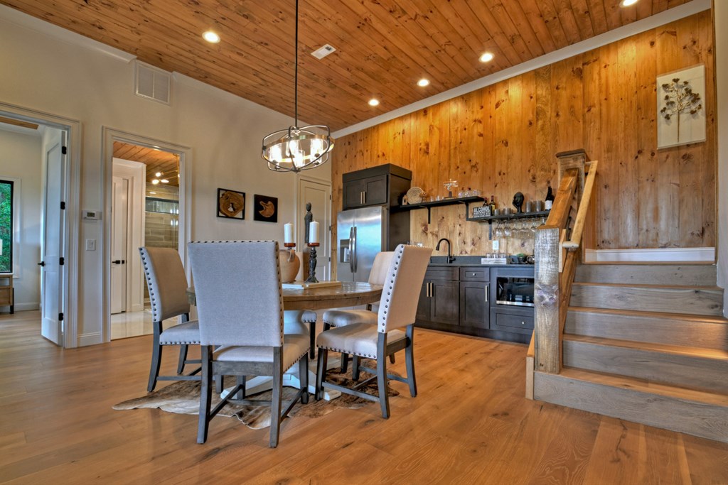 250 Deer Crest Overlook