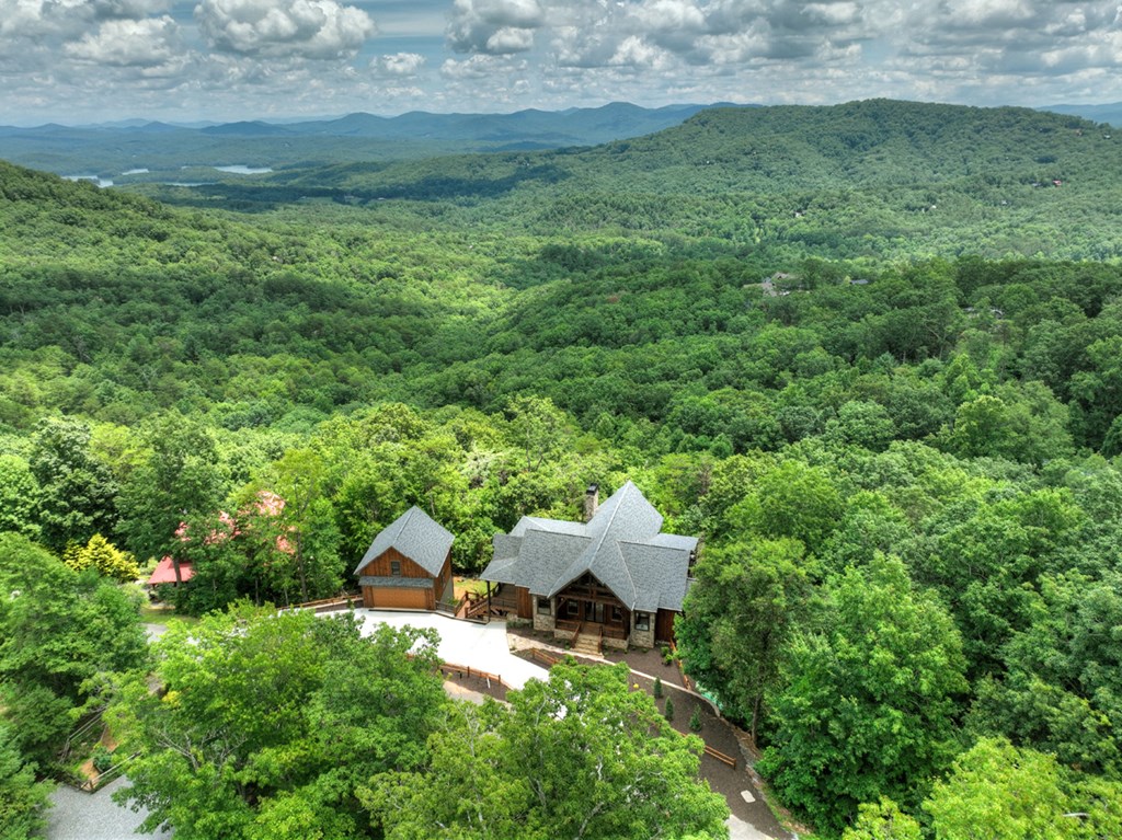 250 Deer Crest Overlook